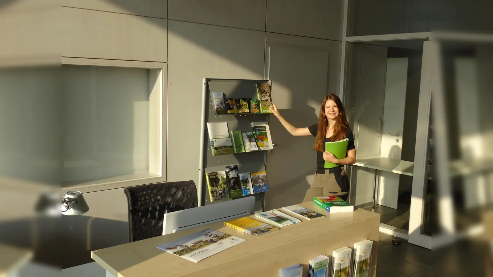 Der Heideflächenverein im Münchner Norden sucht ambitionierte junge Leute mit Liebe für die Natur. (Foto: Luzie Rieth, HFV)