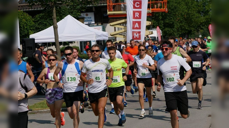 Der Feldkirchner Straßenlauf geht über zwei Distanzen: fünf und zehn Kilometer. (Foto: Gerhard Hess)