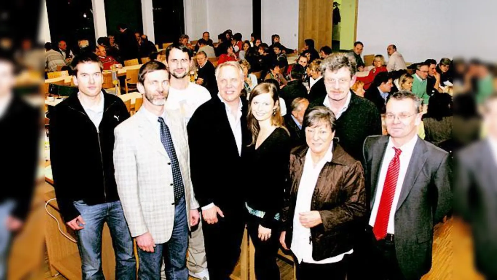 Die Zusammenkunft fand ohne Neuwahlen des Vorstands statt, Vorsitzender Stephan Schäffler (r.) und sein Stellvertreter Hans Günter Wittmann (2.v.l.) führten mit dem restlichen Gremium durch die Veranstaltung.	 (Foto: ko)