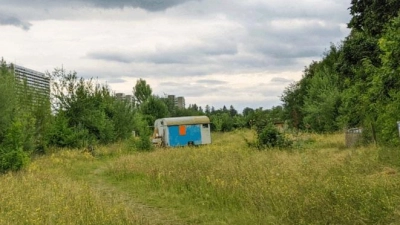 Mitten in Fürstenried: Das Vogelschutzparadies an der Stäblistraße. Der Betreuer dieses Biotops, Pedro Terriere vom LBV, ist Referent der Umweltveranstaltung in der Andreaskirche. (Foto: Terriere, oH)