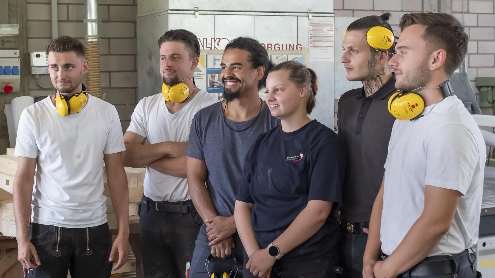 Dachdecker-Azubis sind zufrieden und blicken positiv in die Zukunft. (Foto: ZVDH/Guido Schiefer)