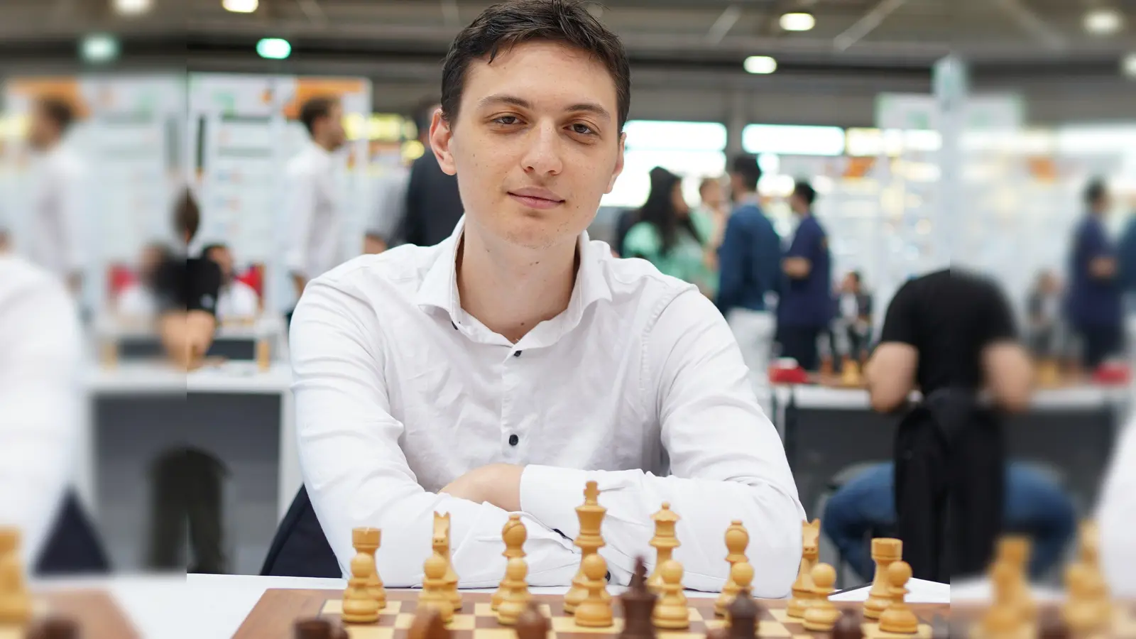 Auch der amtierende Deutsche Meister und Nationalspieler Dmitrij Kollars aus Bremen wird bei der Deutschen Meisterschaft 2025 in München wahrscheinlich versuchen, seinen Titel zu verteidigen. (Foto: Katharina Reinecke/Deutscher Schachbund)