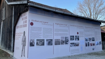 Der Stadel am Jexhof hat sich in eine Ausstellungsfläche verwandelt. (Foto: pst)