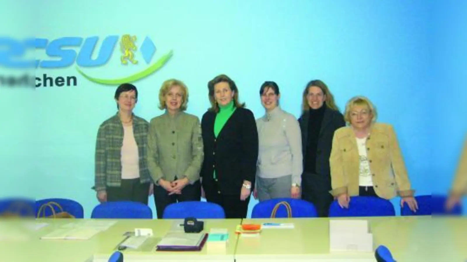 Der neu gewählte engere Vorstand der FU München Mitte: v.l. Bernadette Zeise-Bauer, Elisabeth Schmucker,<br>Walburga von Lerchenfeld, Larissa Schmucker,<br>Nicola Mayerl und Christine Schneider. (Foto: pi)