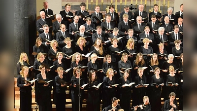 Der Münchner Motettenchor beim Konzert in der St.-Matthäus-Kirche. (Foto: Peter-M. Möhring)