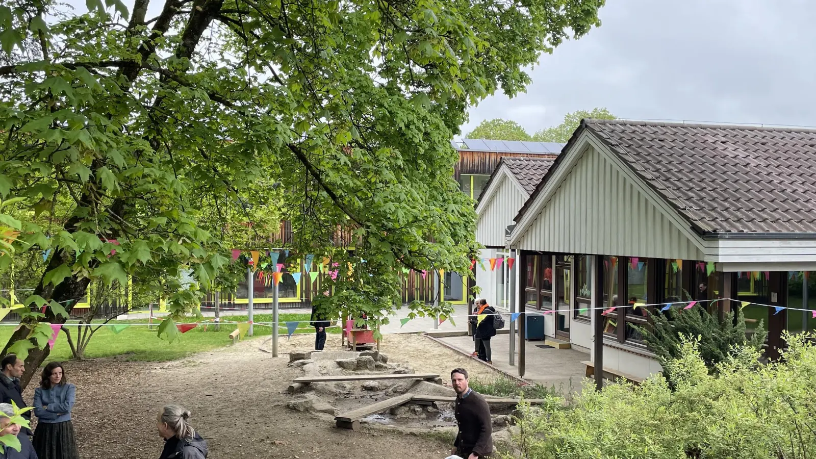 Freitags lädt die Familieninsel zum Spielplatztreff in den Garten der BIV-Kita ein. (Foto: pst)