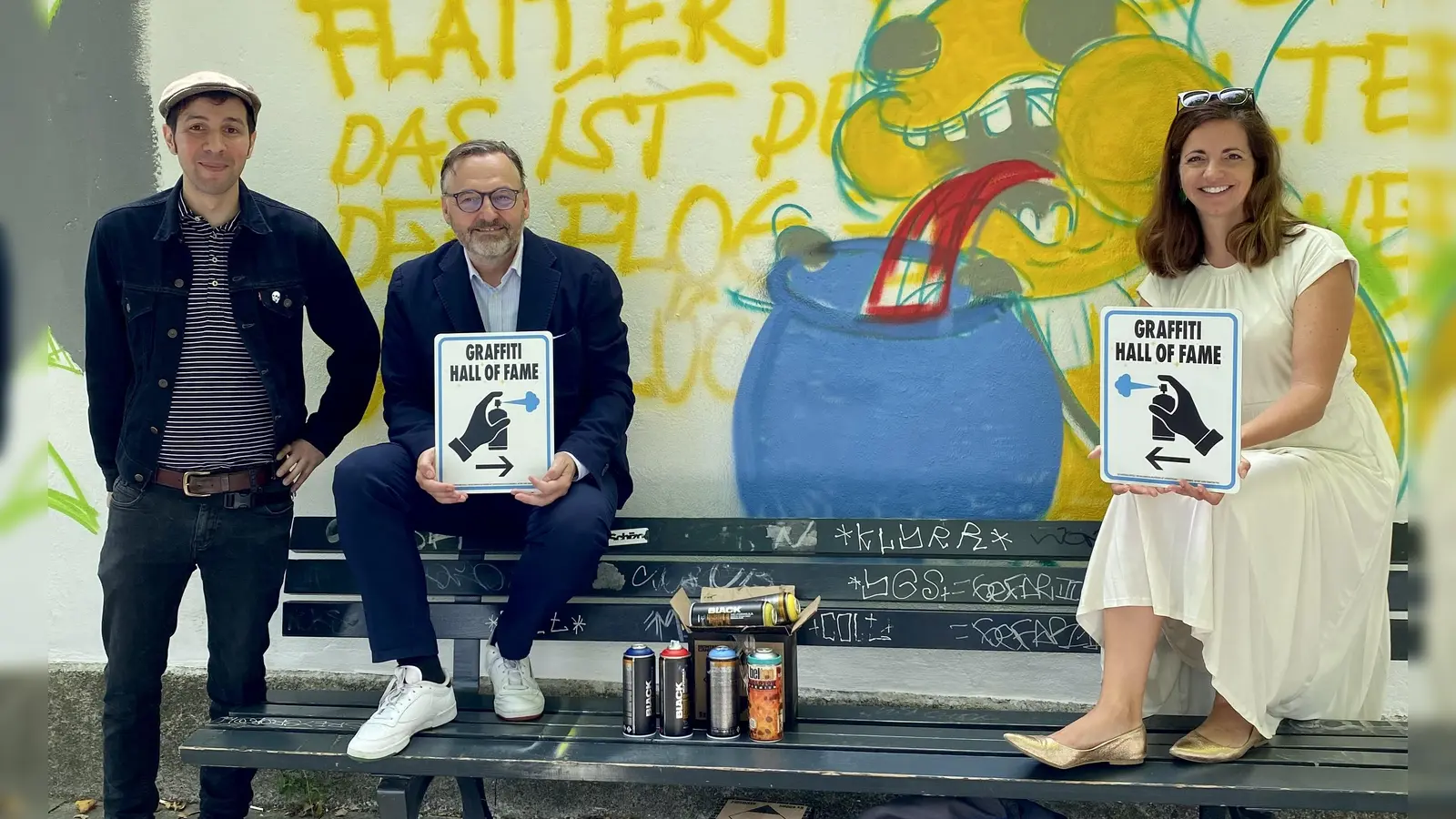 Gaben kürzlich den Startschuss für die Graffiti-Hall of Fame (von links): Initiator Sebastian Pohl, Kulturreferent Anton Biebl und Kommunalreferentin Kristina Frank. (Foto: LHM)