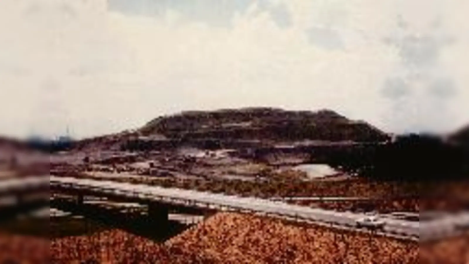 Der Fröttmaninger Berg 1977.  (Foto: AWM)