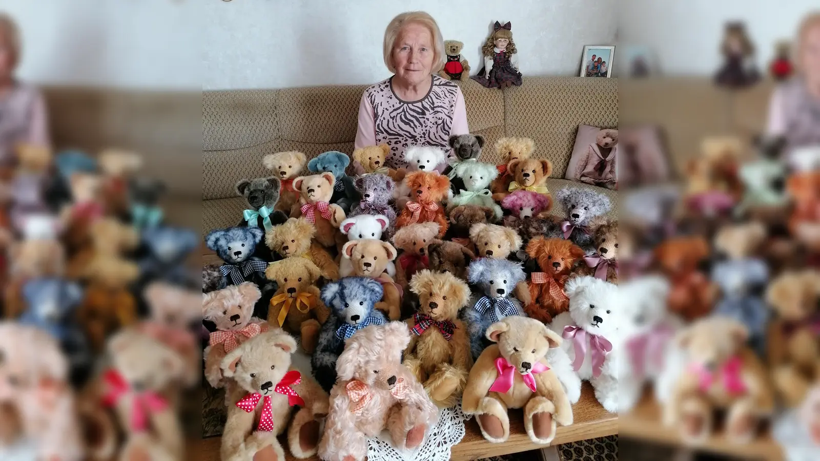 Helga Seemüller aus Fürstenfeldbruck fertigt seit über zehn Jahren Teddybären für das Kriseninterventionsteam der Malteser an. (Foto: Malteser KIT Gröbenzell)