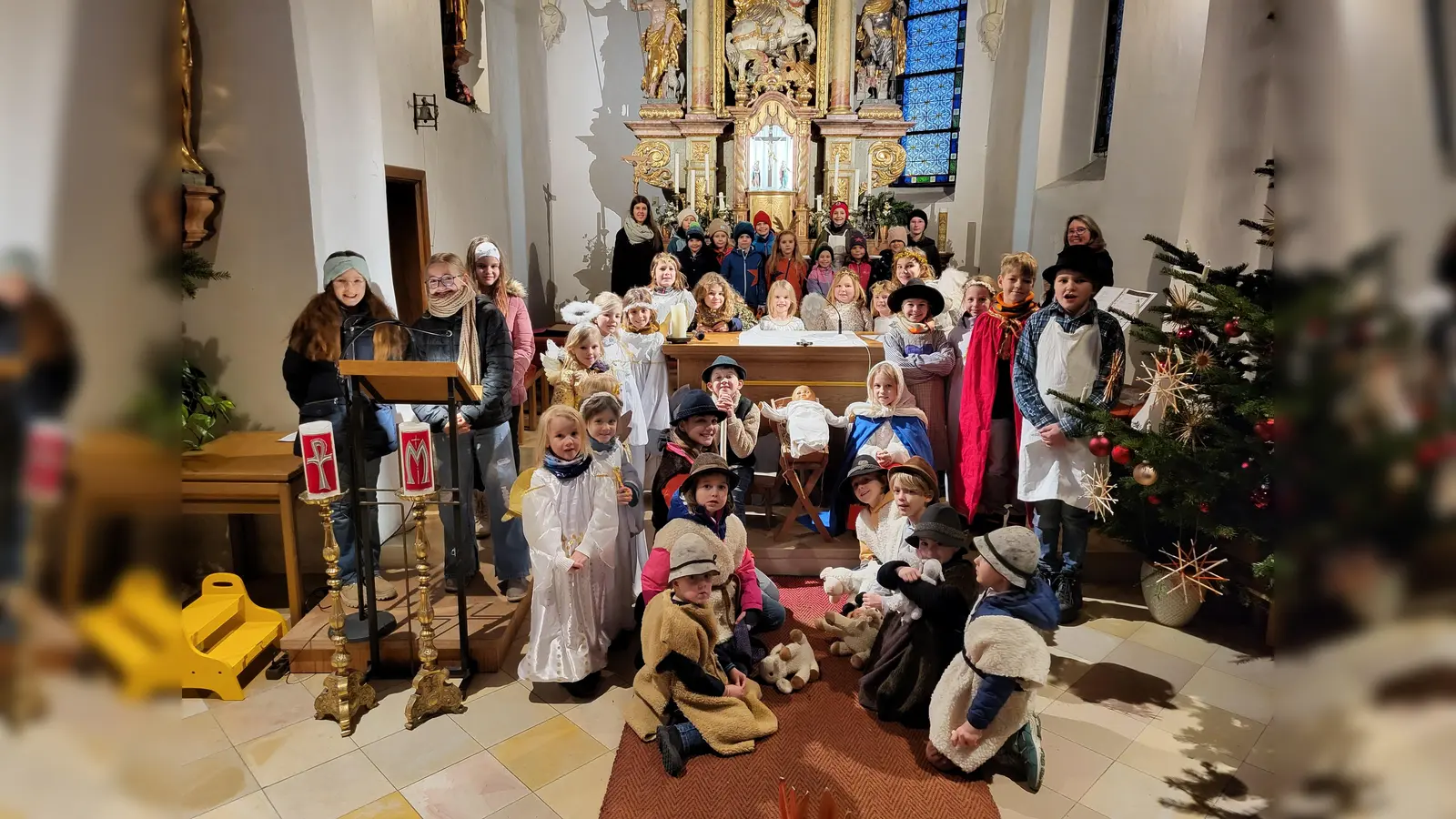 In Aßling wurde eine ökumenische Kindermette gefeiert, die sehr gut bei den Besuchern ankam. (Foto: Freyberg )