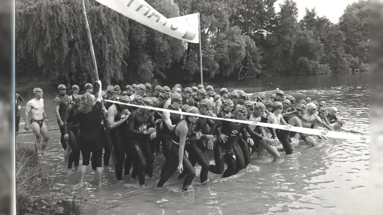 1993 gingen die Schwimmer erstmals an den Start. (Foto: Trisport Erding)