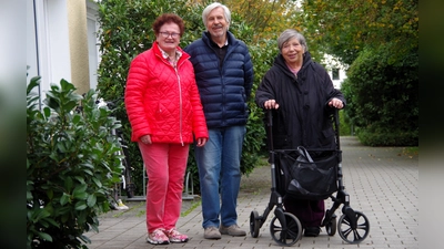 Martin Kroiß bringt Seniorinnen und Senioren zum Arzt, zur Fußpflege oder zum Friseur.  (Foto: Aubinger Nachbarschaftshilfe)