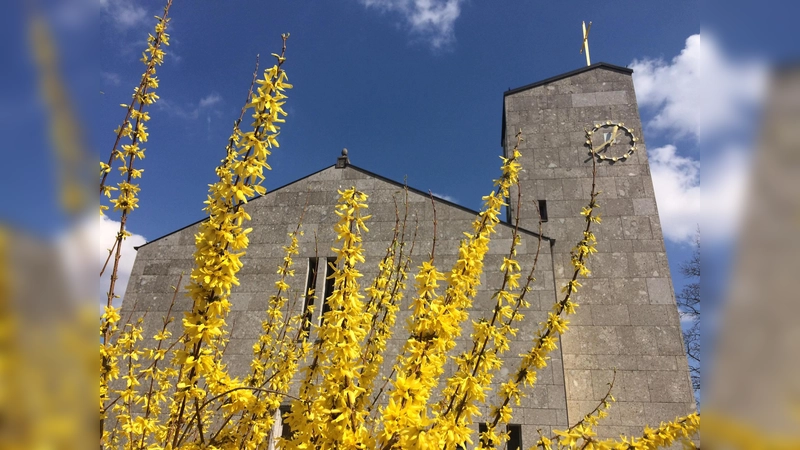 Die Kirche St. Agnes in der Lerchenau (Foto: D. Mielcarek)