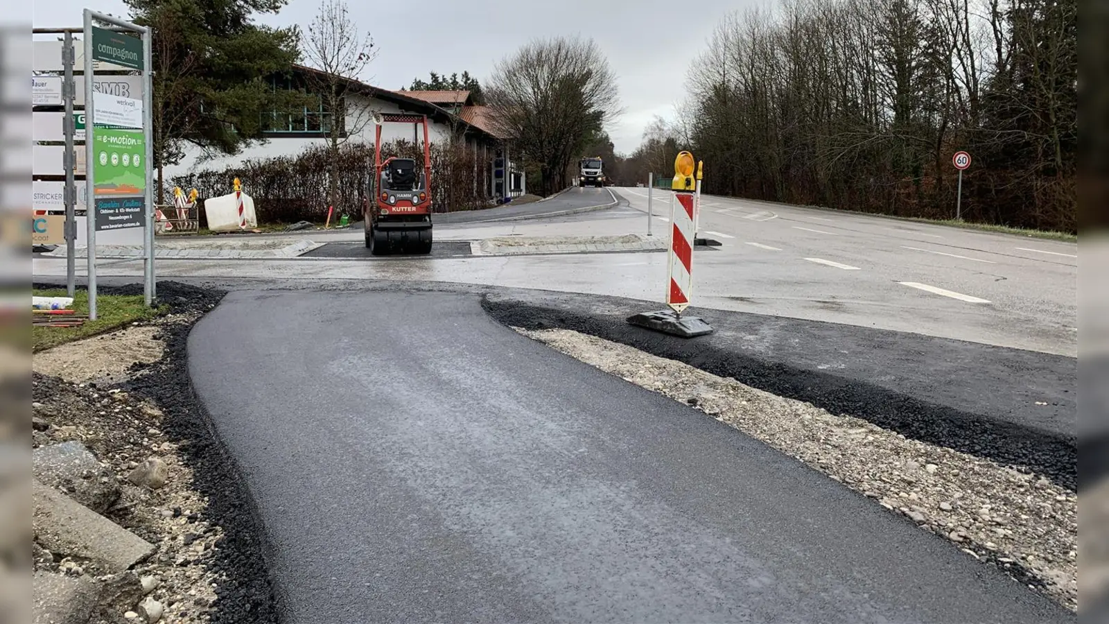 An der St 2063 im südlichen Bereich von Bernried auf Höhe der Einmündung „Am Neuland“ beginnen die Arbeiten. (Foto: Staatliches Bauamt Weilheim)