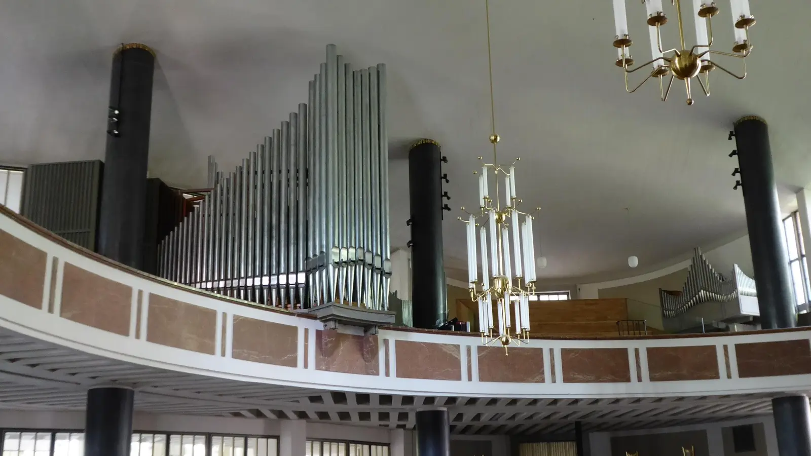 Die Orgel in St. Matthäus erklingt am Sonntag, 13. November, dem Volkstrauertag.  (Foto: Armin Becker)