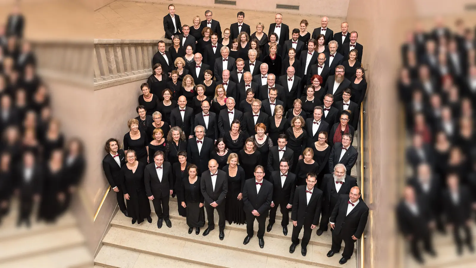 Der Münchner Motettenchor besteht aus rund 100 Mitgliedern, die sich in ihrer Freizeit dem Chorsingen mit hochprofessionellem Anspruch widmen. (Foto: Daniel Schvarcz)