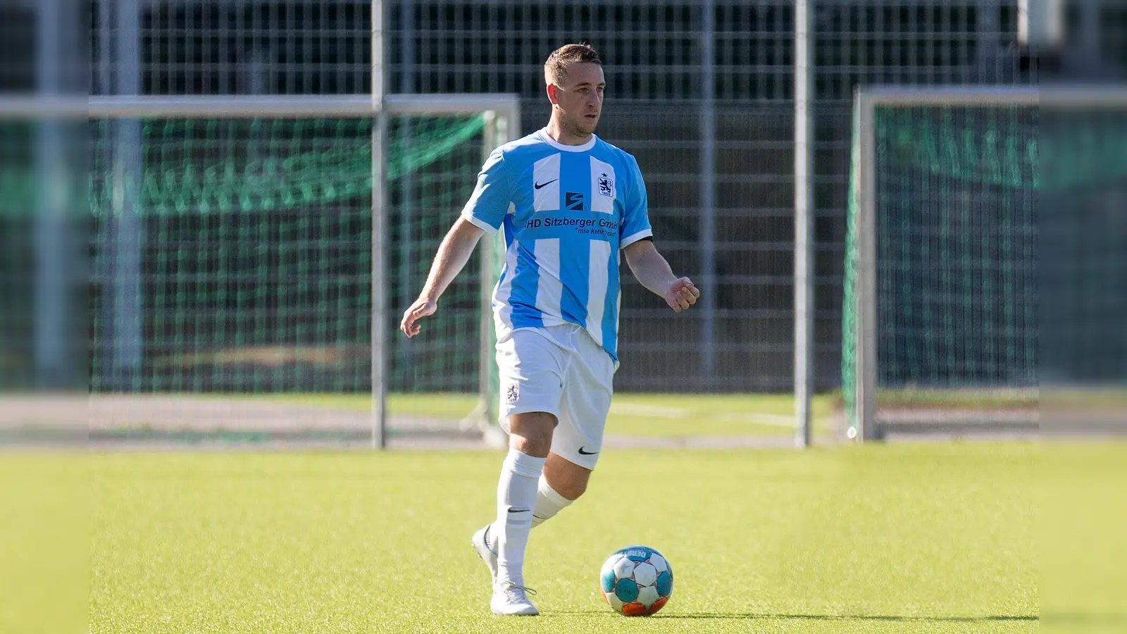 Zurück in der Erfolgsspur: Amateur-Löwen-Kapitän Florian Hagner. (Foto: Anne Wild)