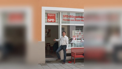 Der SPD-Abgeordnete Florian von Brunn lädt in sein Bürgerbüro ein. (Foto: VA)