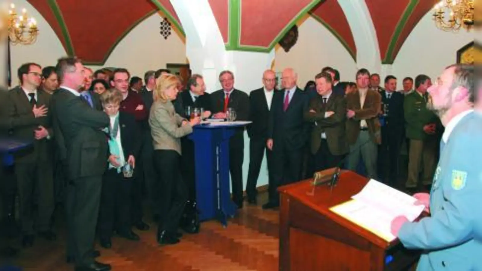 Das Technische Hilfswerk konnte zu seinem Jahresempfang in der Ratsstube viele Gäste aus Politik und dem öffentlichen Leben empfangen. (Foto: pi)