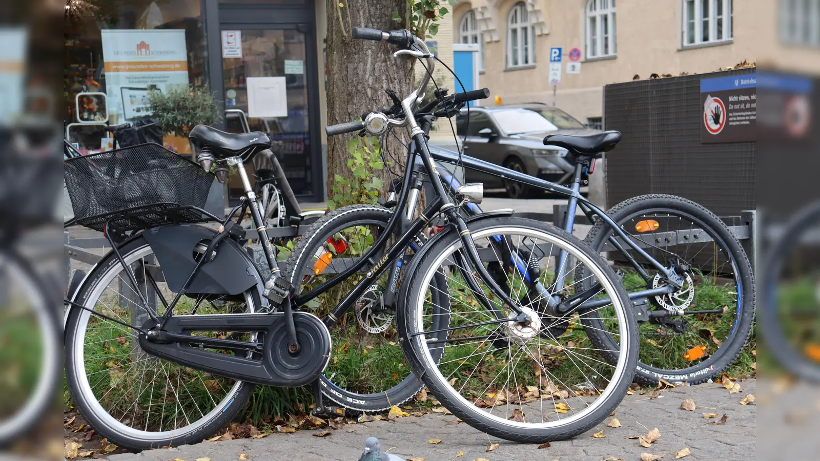 In der ersten Veranstaltung der neuen Gesprächsreihe ist „Mobilität” das Thema. Dazu sind auch zwei Mitarbeiter des entsprechenden Referates der Stadt anwesend. (Foto: mha)