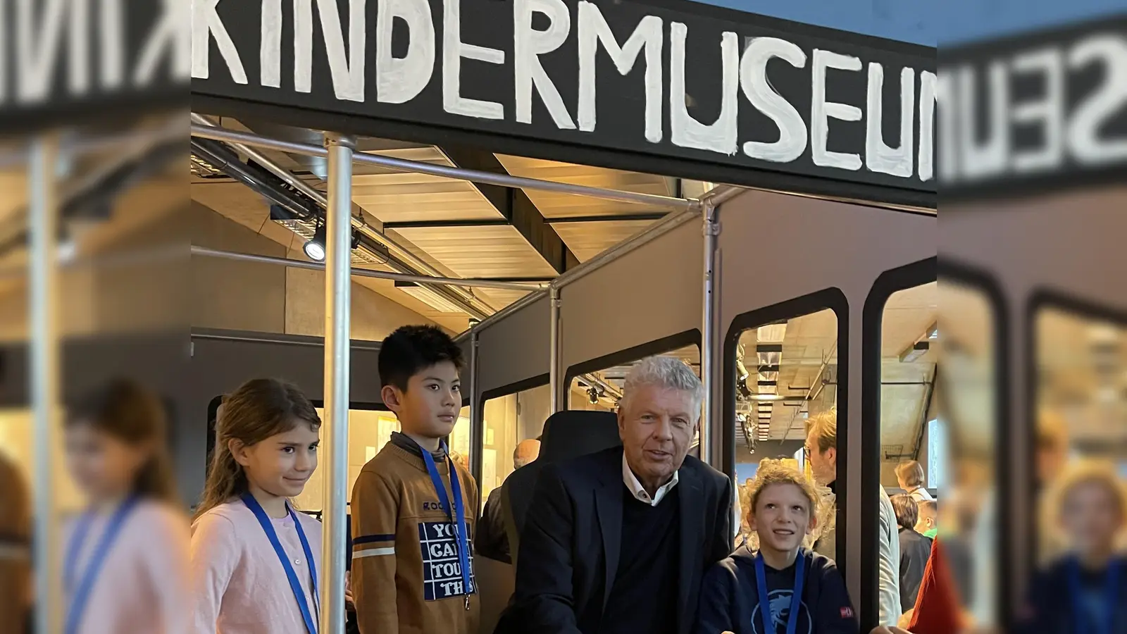 OB Dieter Reiter eröffnete mit zahlreichen Kindern kürzlich das neue Kindermuseum München. (Foto: hw)