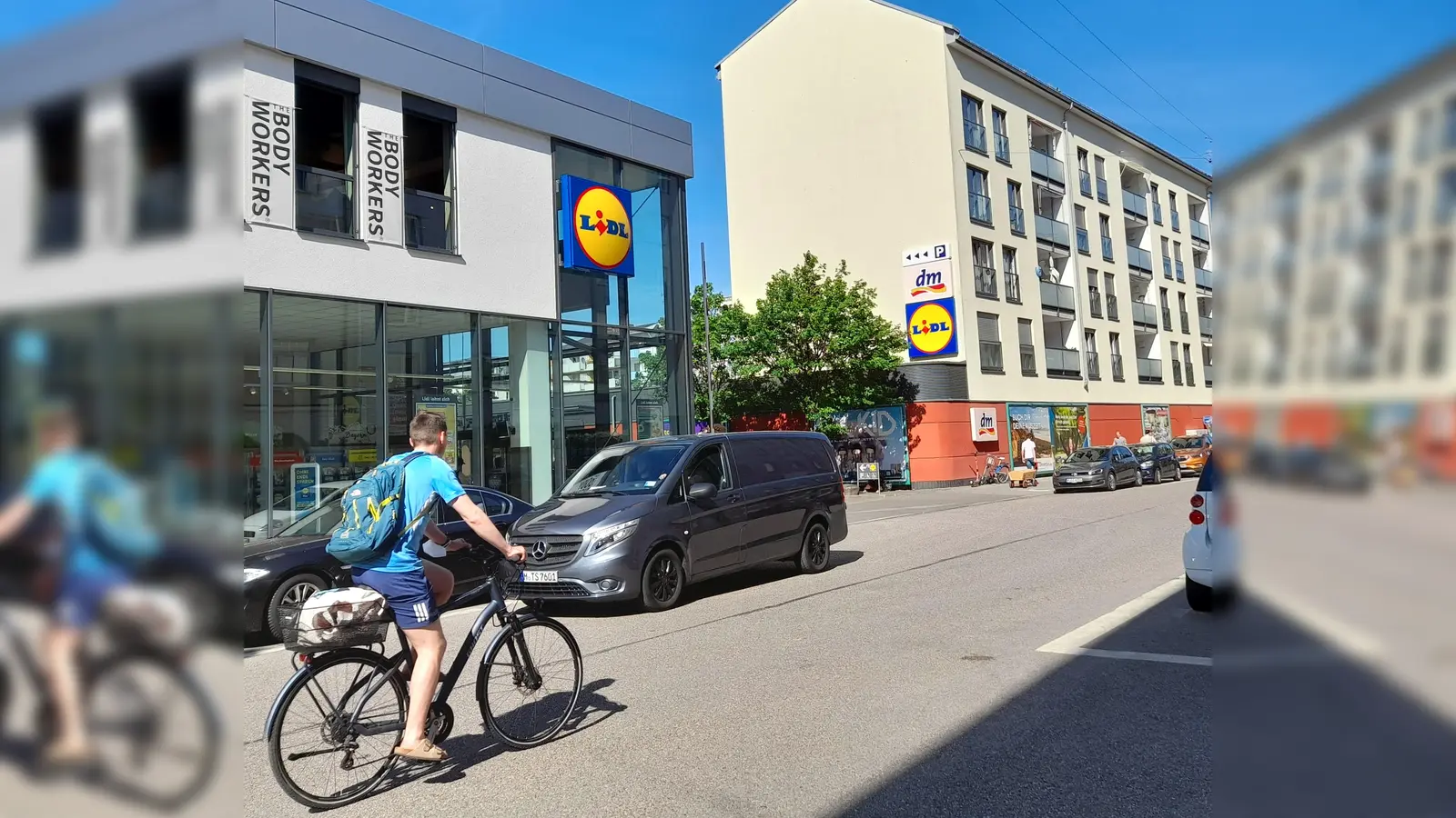 Gehwegnasen sollen das Überqueren zu den Geschäften in der Westendstraße künftig sicherer machen. (Foto: Beatrix Köber)