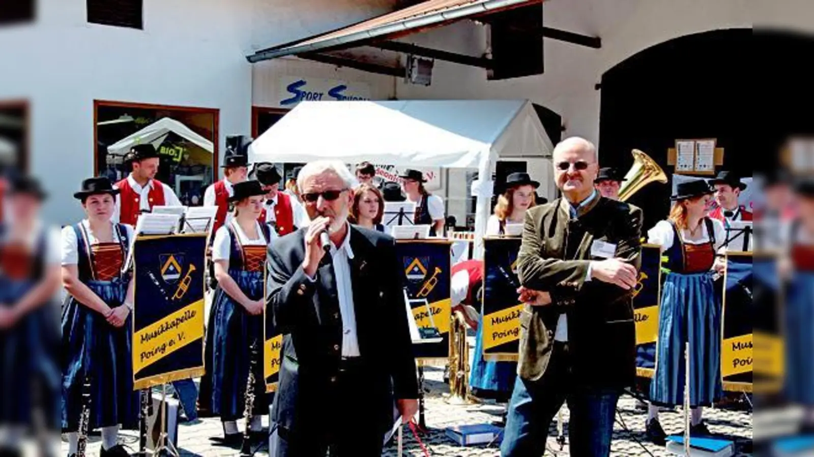 Franz Langlechner begrüßt um 11.30 Uhr alle Besucher des Marktsonntags.	 (Foto: Gewerbeverband Poing)