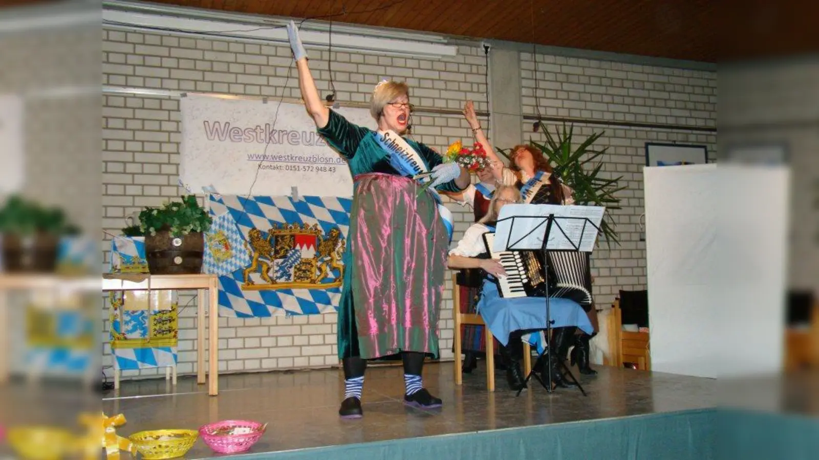 Angelika als Schönheitskönigin von Schneizlreuth. (Foto: pst)