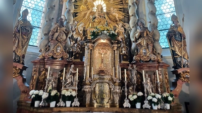 St. Maria Thalkirchen will den Hochaltar sanieren. (Foto: Gem)