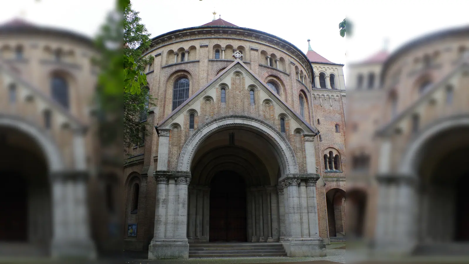 Absolventen der der Hochschule für Musik und Theater München sind am Valentinstag mit einem Chorkonzert zu Gast in St. Rupert. (Foto: Beatrix Köber)