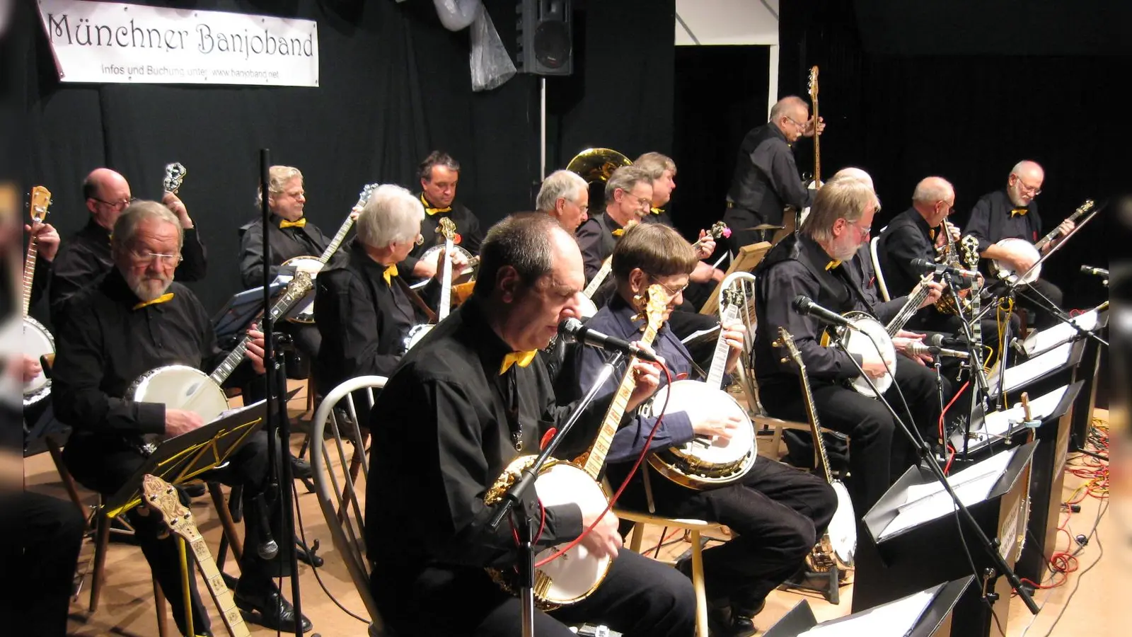 Spielt zum Frühschoppen auf: die Münchner Banjoband. (Foto: Banjoband)