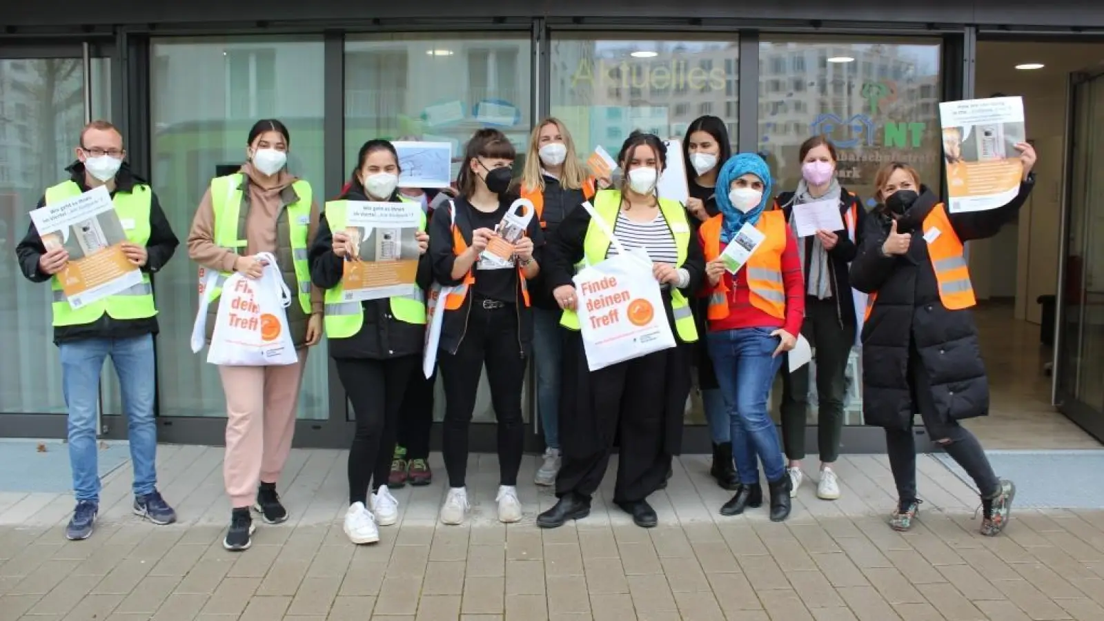 Das Interviewerteam befragte die Bewohner im neuen Quartier. (Foto: Nachbarschaftstreff)