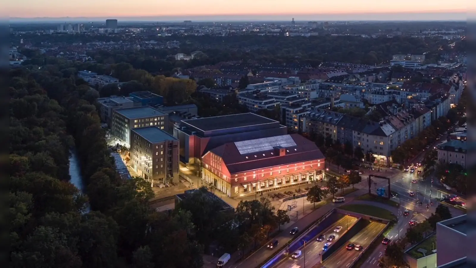 Der Gasteig HP8 bei Nacht. (Foto: HGEsch)