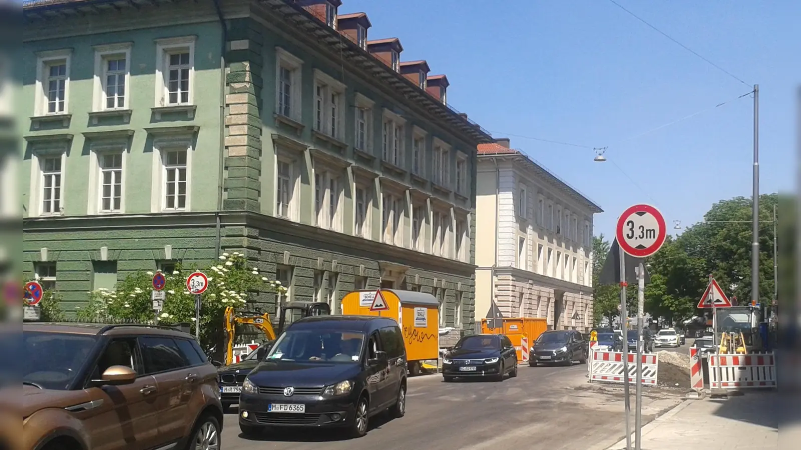 Mieter aus der Grasserstraße fürchten aus ihren Wohnungen verdrängt zu werden, wenn hier saniert wird. (Foto: Beatrix Köber)