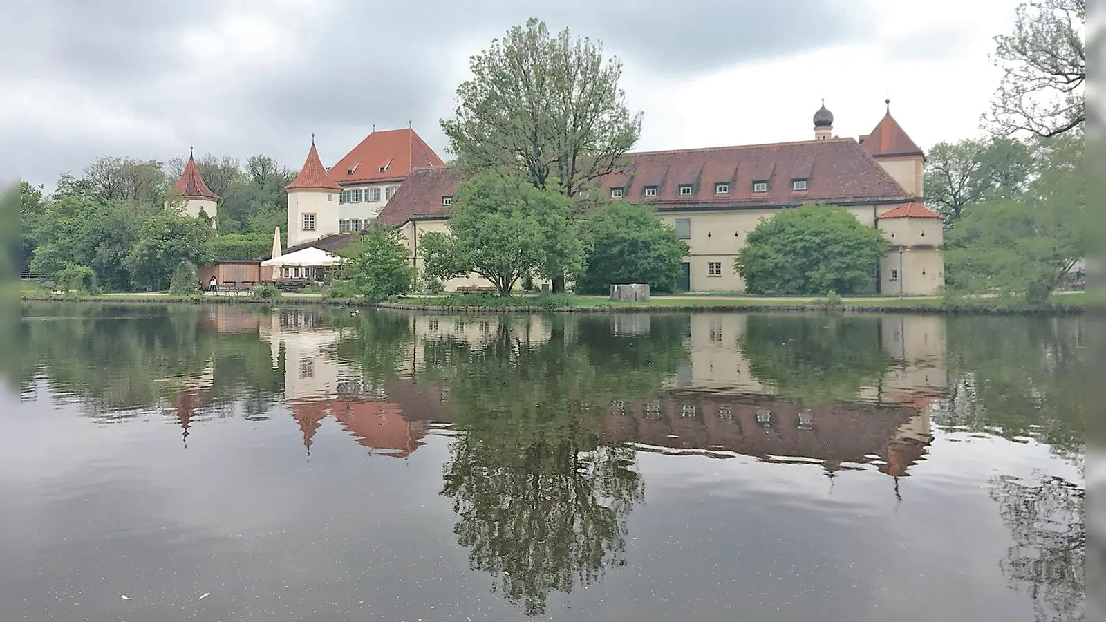 Nein, das ist nicht Hogwarts: Schloss Blutenburg verwandelt sich für einen Tag in eine Zauberschule. (Foto: bb/ Archiv)