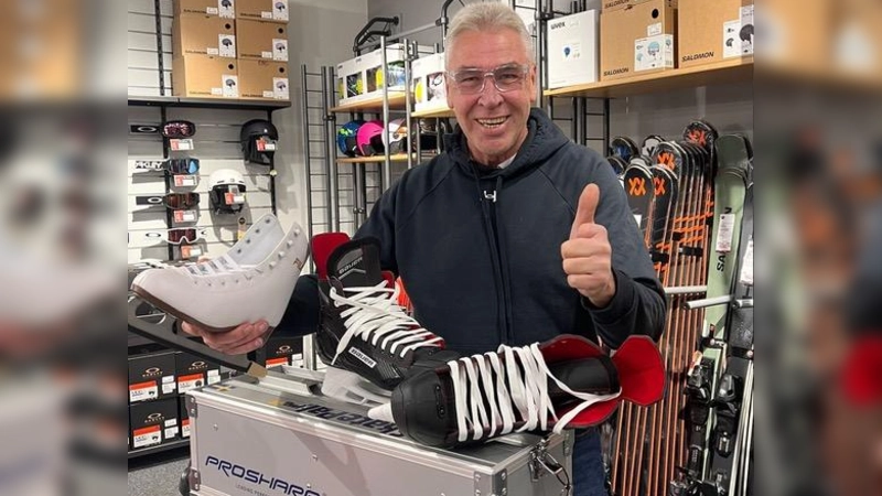 Einmal Schlittschuhe schleifen bitte! (Foto: SportsFreising)