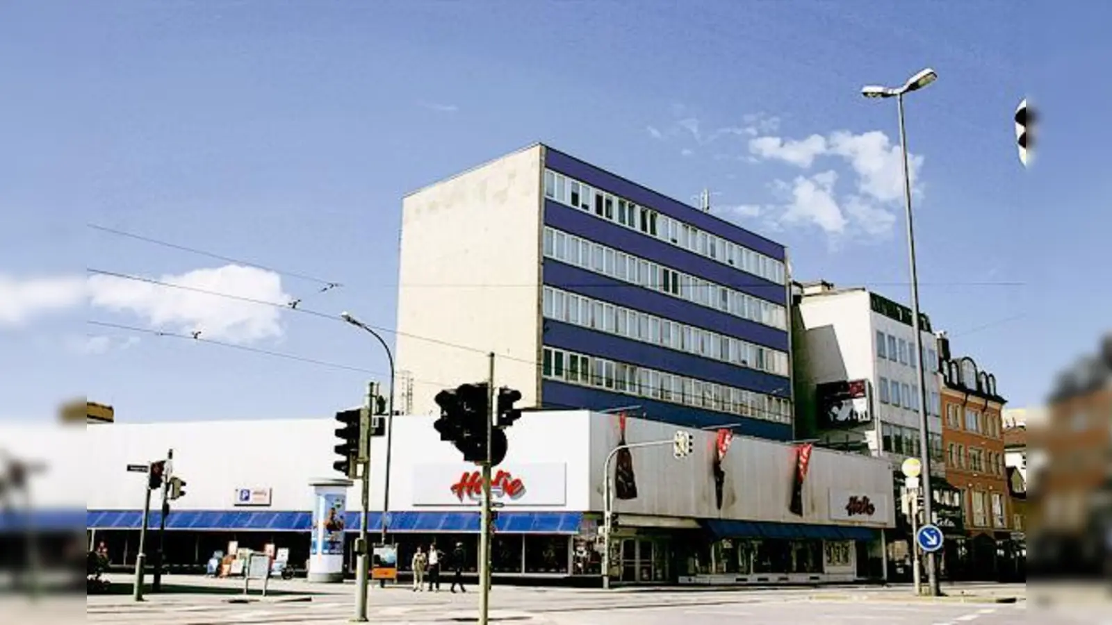 Das alte Hertie-Kaufhaus an der Tegernseer Landstraße wird bald weichen müssen.   (Foto: Hettich)