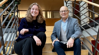 Jugendreferentin Svenja Gutzeit und Bürgermeister Hermann Nafziger erklärten Ziele und Ideen für die Arbeit der Planegger Jugendreferentin. (Foto: Ulrike Seiffert)