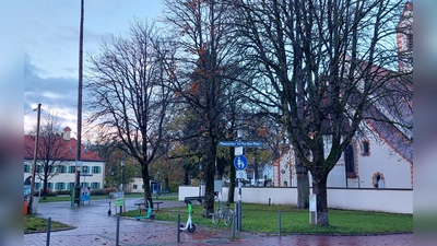 Das Herzstück von Moosach: Der St.-Martins-Platz wird neu gestaltet. Die Planungen werden nun konkreter. (Foto: bas)