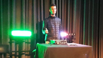 Die Gäste erwartet eine inklusive Disco mit DJ in der großen Veranstaltungshalle. (Foto: ECHO e.V.)