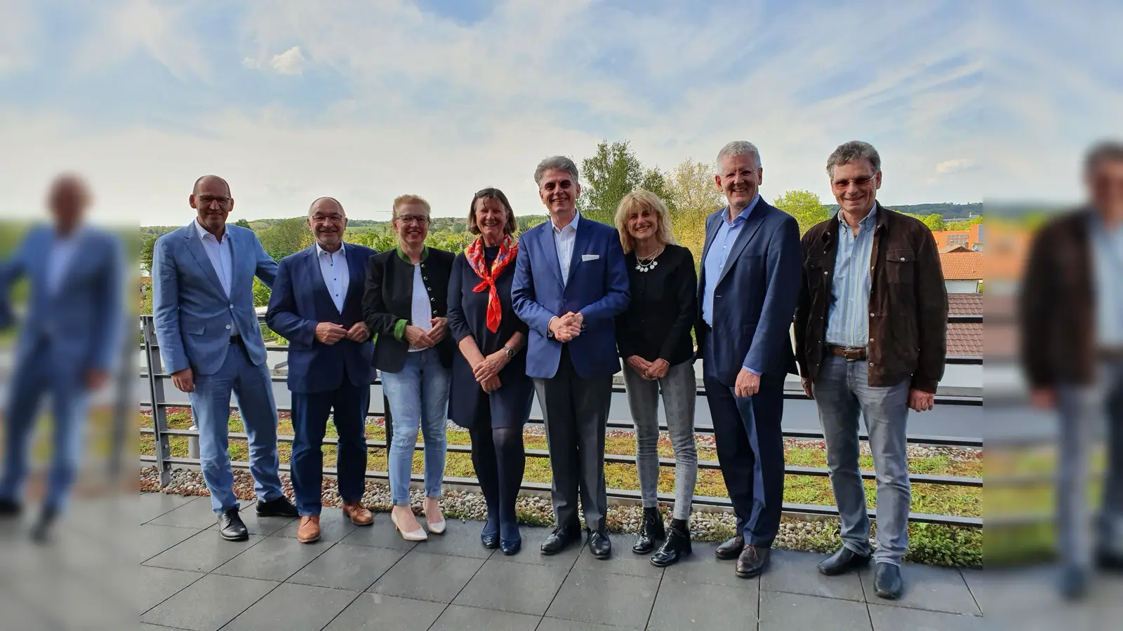 Das aktuelle Kuratorium der Bürgerstiftung: v.l. Thomas Vogl (Vorsitzender Kuratorium), Karl Roth, Anita Painhofer, Nandl Schultheiss, Dr. Wolfram Theiss, Prof. Sissi Closs, Conrad Günther und Bernhard Beigel. Nicht auf dem Foto ist Stephan Müller-Wendlandt.<br> (Foto: © Bürgerstiftung Landkreis Starnberg)