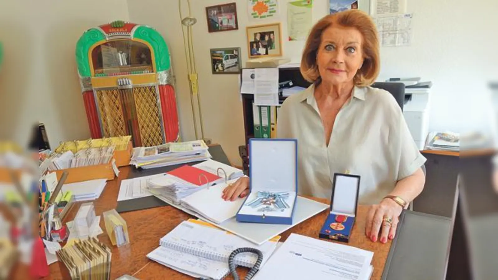 Gisela Rockola hat für ihre Arbeit für das »Inside@School-Projekt« jetzt den Bayerischen Verdienstorden bekommen. Den Verdienstorden der BRD hat sie bereits.                                 (Foto: hw)