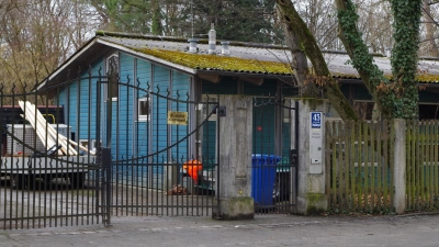 In der Frundbergstraße 43 soll statt des Pavillons eine neue Kita in Holzbauweise entstehen. (Foto: Beatrix Köber)