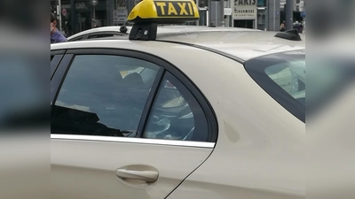 Bis zu drei Gutscheine für nächtliche Taxifahrten können Frauen sich pro Vorsprache zum Beispiel im Bürgerbüro Ruppertstraße, in Sozialbürgerhäusern oder den Stadtbibliotheken abholen.  (Foto: ar)