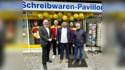 BA-Vorsitzender Frieder Vogelsgesang, Vertriebsleiter Stefan Kutzner, Recep Cakil, Vertriebsmanager Frank Mayer sowie BA-Mitglied und Stadtrat Winfried Kaum (v.l.) (Foto: Vogelsgesang)