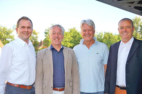 Vier für Neubiberg: Tobias Heberlein (SPD), Bürgermeister Günter Heyland (FW N@U), Hartmut Lilge (CSU) und Kilian Körner (Grüne) (v. l.) stellen sich den Fragen des Südost-Kuriers. 	Foto: Boschert