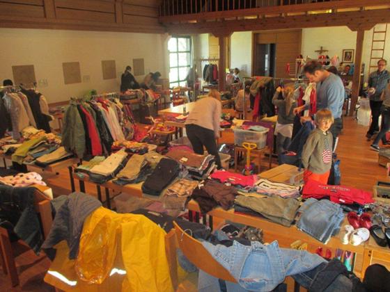 Im Oktober findet in St. Lorenz wieder der traditionelle Flohmarkt für Kindersachen statt.	Foto: VA