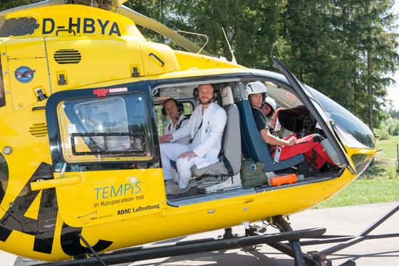 Bereit zum Abheben: Erweist sich ein Schlaganfall im Telekonsil als besonders schwer, heben die Retter in München zum Einsatz vor Ort ab  ganz analog per Heli. Foto: Klaus Krischock