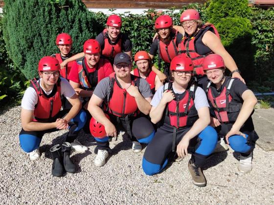 Statt Schießtraining wurde ein Rafting-Ausflug für die Schützenjugend organisiert, die einen großen Spaß an diesem Tag hatten. Foto: SG Frohsinn