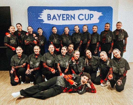 Die HipHop-Formation E.x.E. Fusion der Ebersberger Tanzsportgemeinschaft Da Capo holte sich bei der Bayerischen Meisterschaft den BayernCUP. Foto: TSG Da Capo